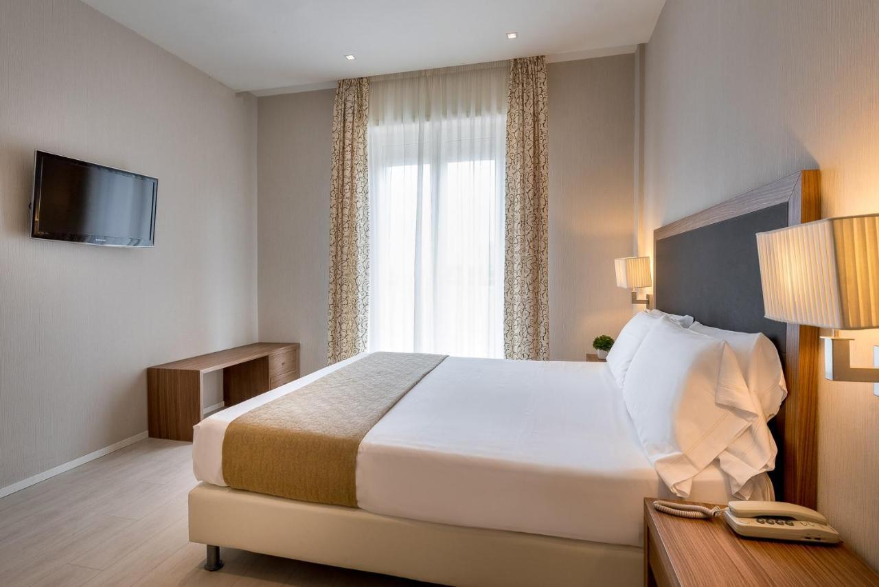 Hotel San Marco Cattolica Eksteriør billede