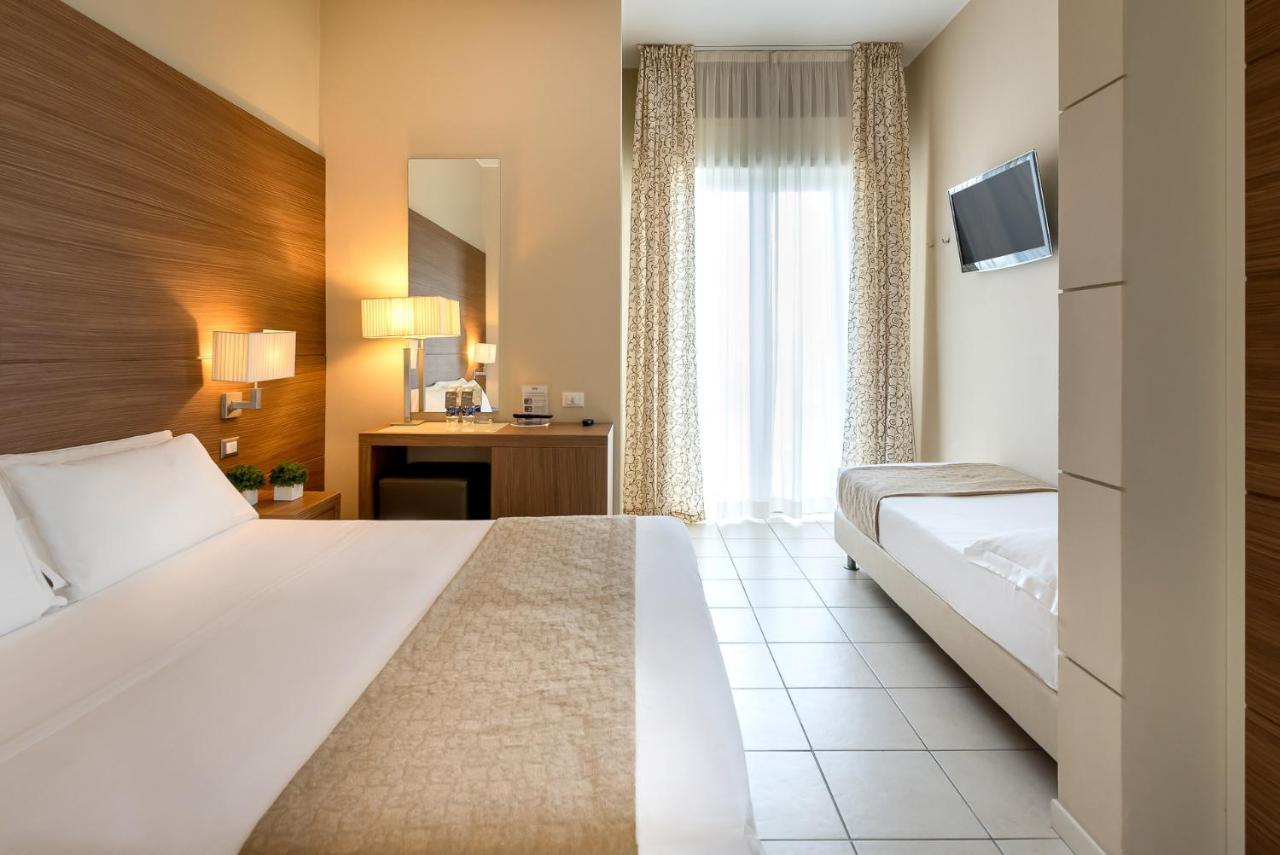 Hotel San Marco Cattolica Eksteriør billede